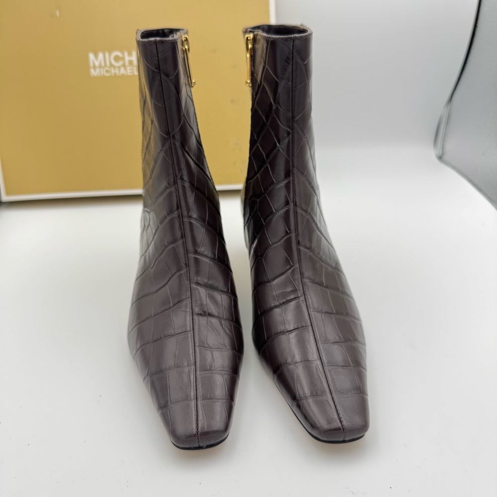 NIB MICHAEL Michael Kors Cosmo Kitten Booties Chocolate Croc 10, 9, 8.5, 7.5 - Picture 3 of 8